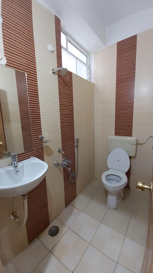 Hotel Ksr Grand Srikalahasti Εξωτερικό φωτογραφία